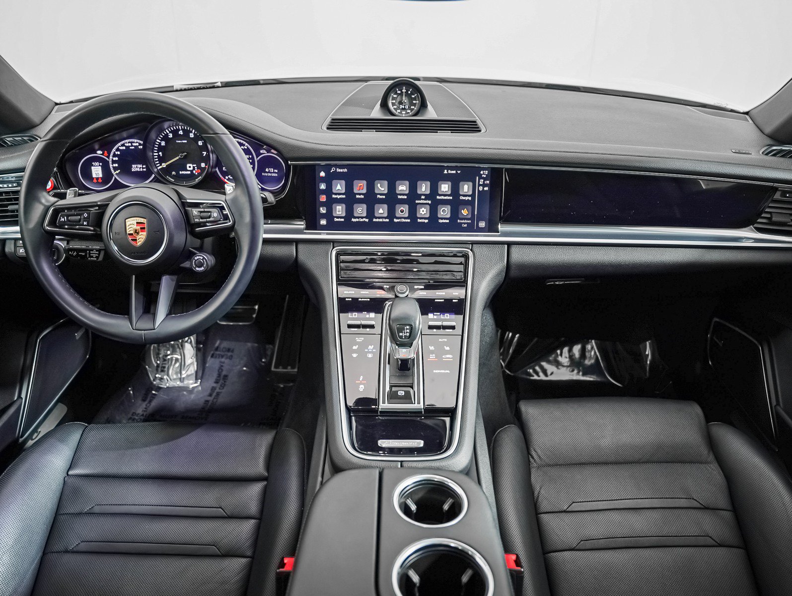 Certified 2023 Porsche Panamera 4 AWD/4WD image 15