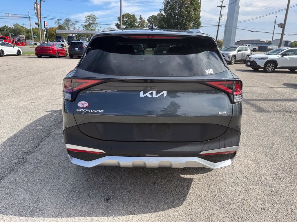 Used 2024 Kia Sportage EX AWD/4WD image 4