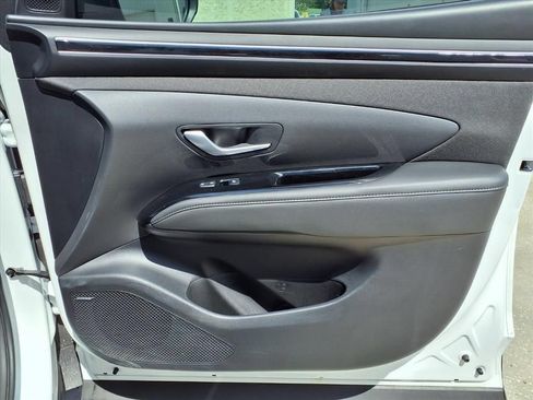 Used 2022 Hyundai Tucson Limited FWD image 11