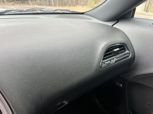 Used 2023 Dodge Challenger GT image 31