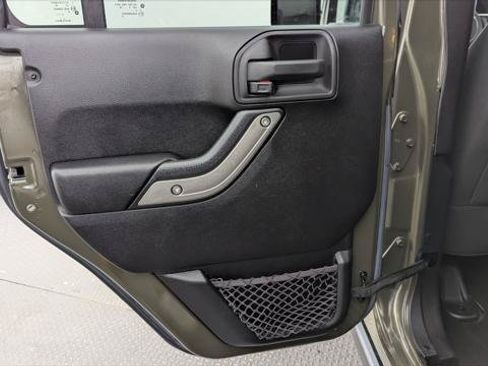 Used 2016 Jeep Wrangler Unlimited Sport AWD/4WD image 16