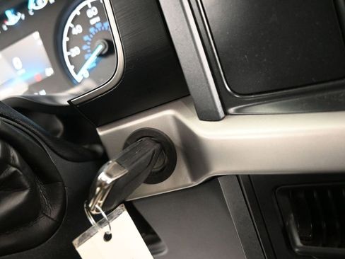 Used 2022 Ford F150 XLT image 24