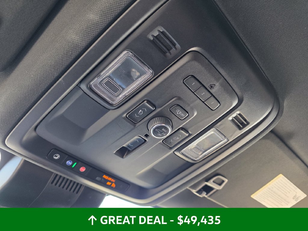 Used 2024 Chevrolet Tahoe Premier AWD/4WD image 60