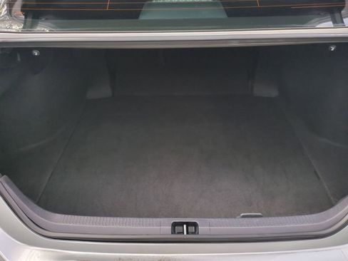Certified 2022 Toyota Camry SE image 12