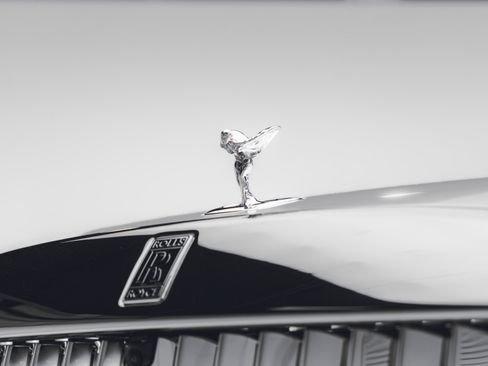 Used 2024 Rolls-Royce Spectre w/ Spectre Launch Package AWD/4WD image 22