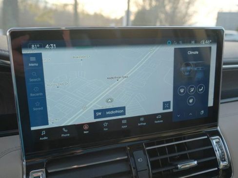 Used 2024 Lincoln Navigator Reserve image 24