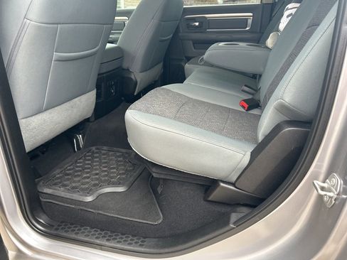 Used 2019 RAM 1500 Big Horn image 11