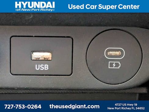 Certified 2024 Hyundai Elantra SEL FWD image 22