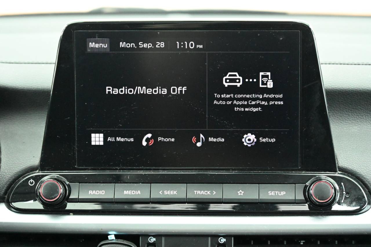 Used 2023 Kia Forte LXS w/ LXS Technology Package FWD image 23