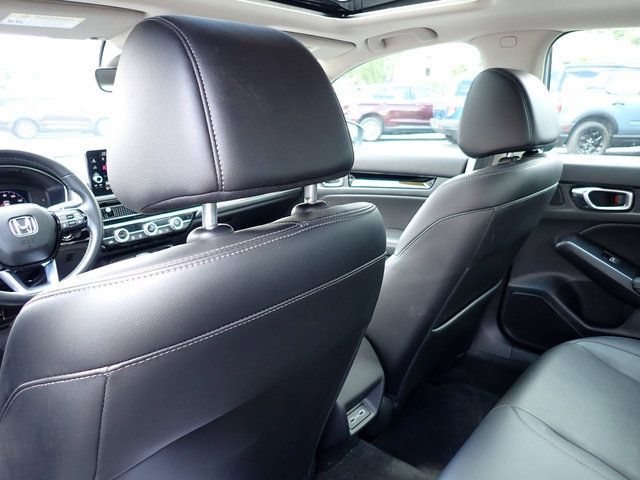 Used 2023 Honda Civic Touring image 17