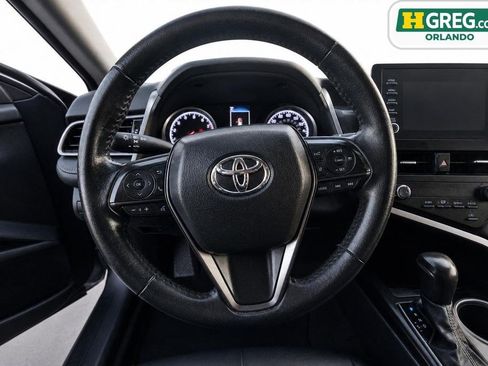 Used 2021 Toyota Camry SE w/ Carpet Mat Package (TMS) FWD image 8