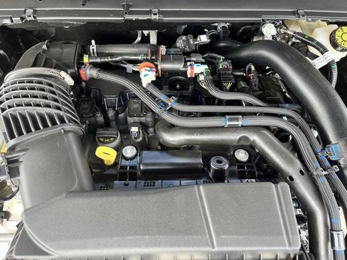 New 2025 Ford Bronco Sport Badlands w/ Badlands Tech Package image 23