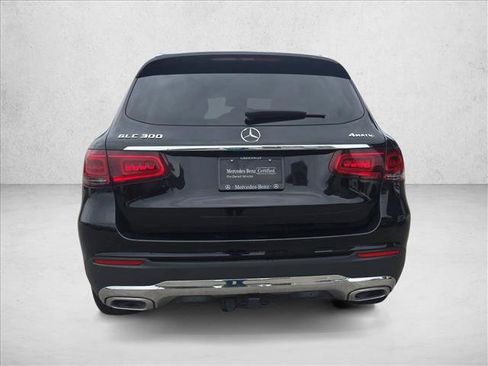 Used 2022 Mercedes-Benz GLC 300 4MATIC image 6