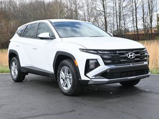 New 2025 Hyundai Tucson SE video 1