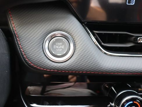 New 2027 Chevrolet Equinox RS w/ Safety and Technology Package FWD image 16