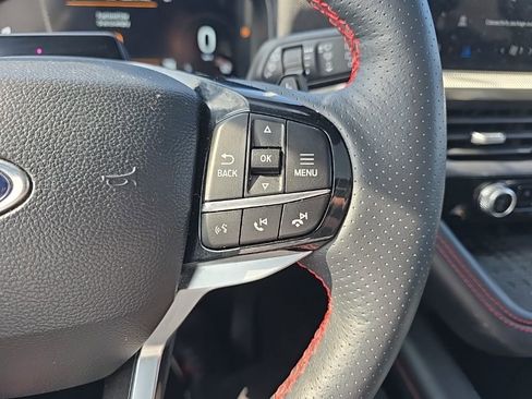 Used 2025 Ford Explorer ST AWD/4WD image 24