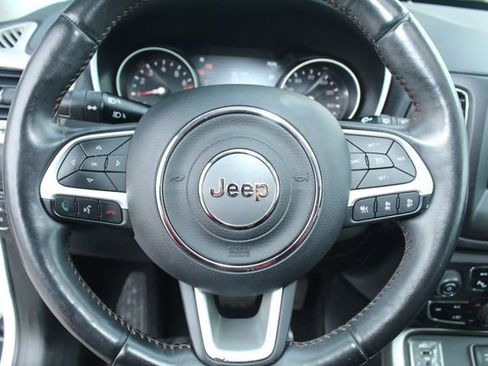 Used 2019 Jeep Compass Latitude w/ Popular Equipment Group image 16