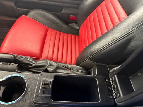 Used 2003 Ford Thunderbird RWD image 31