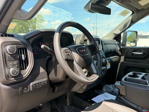 New 2026 GMC Sierra 2500 Pro w/ Convenience Package AWD/4WD image 14