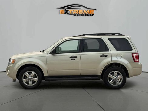 Used 2011 Ford Escape XLT w/ 202A Rapid Spec Order Code AWD/4WD image 3