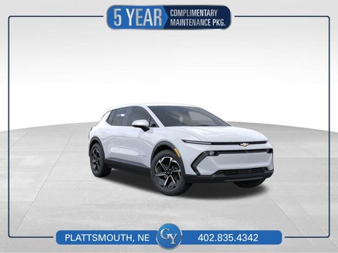 New 2026 Chevrolet Equinox EV LT image 1