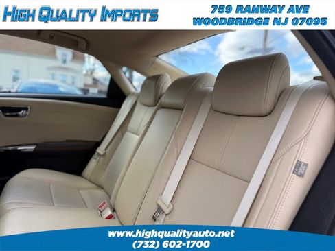Used 2014 Toyota Avalon XLE Touring image 41