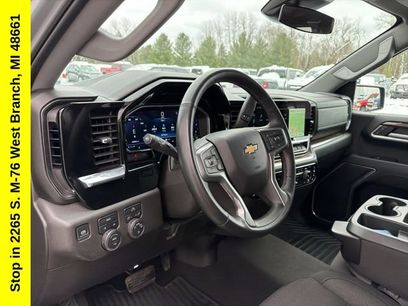Used 2025 Chevrolet Silverado 1500 LT