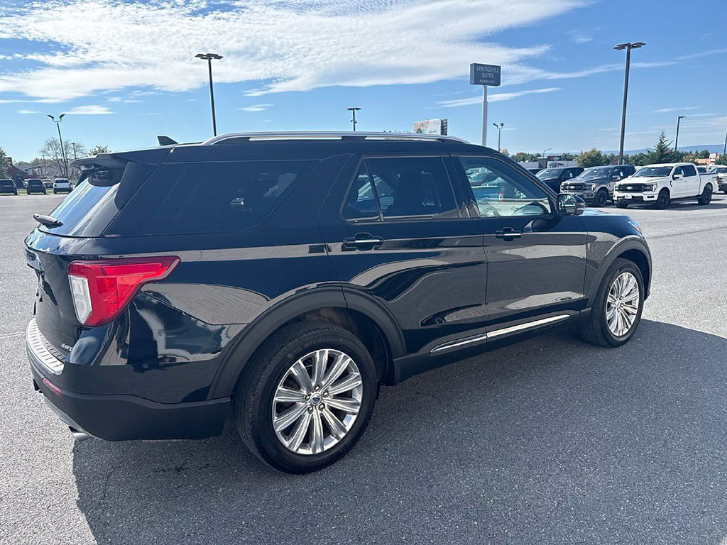 Used 2023 Ford Explorer Limited w/ Limited Technology Package AWD/4WD image 4