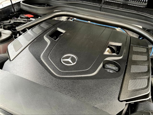 Used 2020 Mercedes-Benz G 550 w/ G Manufaktur Interior Package image 33