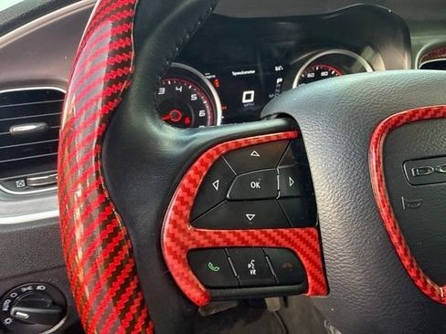 Used 2022 Dodge Charger SXT RWD image 15