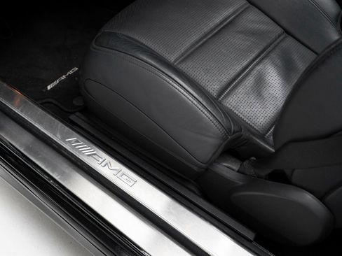 Used 2012 Mercedes-Benz CL 63 AMG image 15