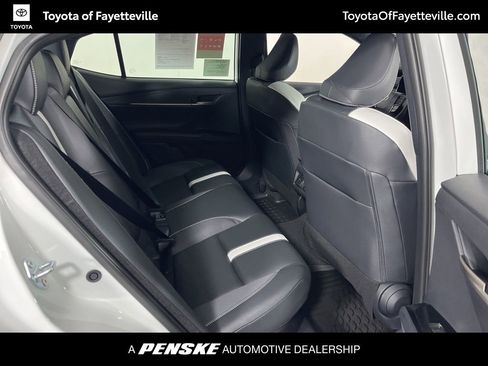 Used 2026 Toyota Camry SE image 8