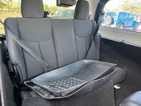 Certified 2018 Jeep Wrangler Sport S image 17