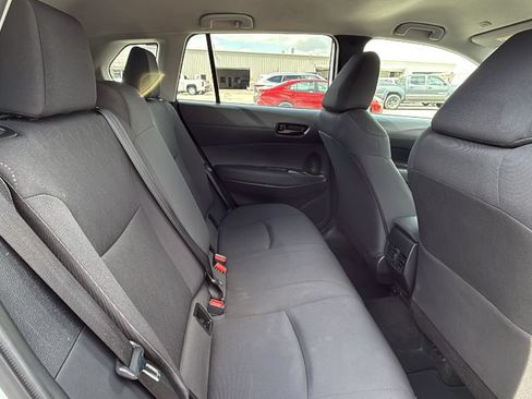 Used 2024 Toyota Corolla Cross LE AWD/4WD image 28