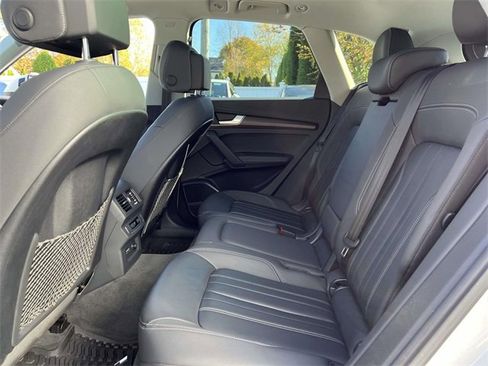 Used 2023 Audi Q5 2.0T Premium Plus w/ Premium Plus Package image 13
