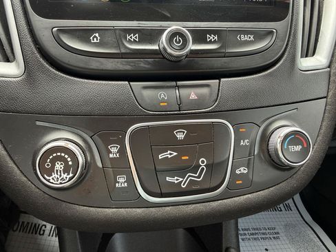 Used 2024 Chevrolet Malibu LS FWD image 16
