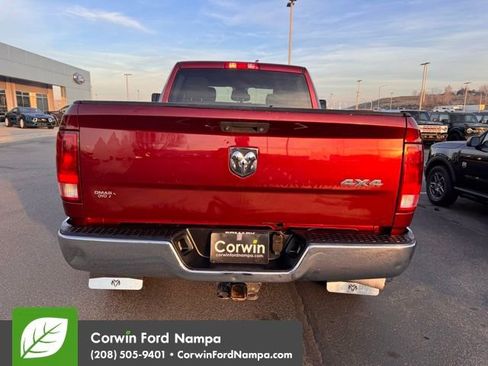 Used 2018 RAM 2500 Tradesman w/ Chrome Appearance Group image 5
