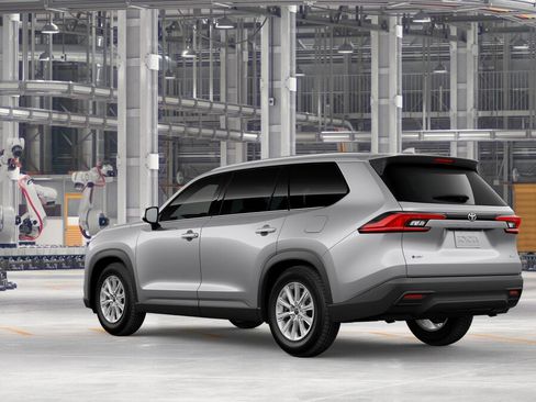 New 2026 Toyota Grand Highlander XLE FWD image 6