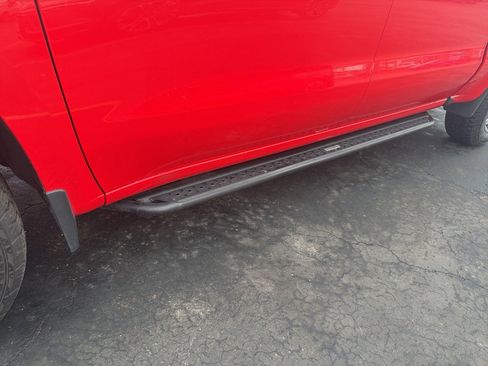 Used 2022 Chevrolet Silverado 1500 LT image 3