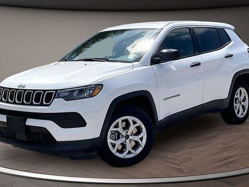 Used 2025 Jeep Compass Sport AWD/4WD image 1