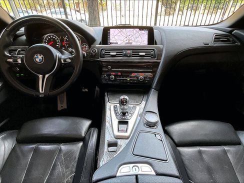 Used 2017 BMW M6 Convertible image 14