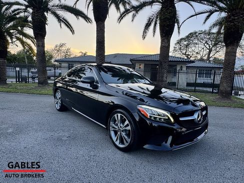 Used 2019 Mercedes-Benz C 300 Coupe image 4