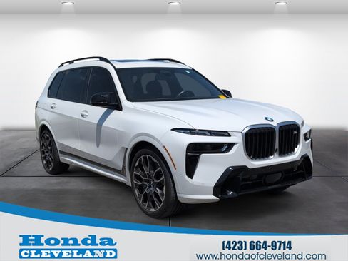 Used 2025 BMW X7 M60i AWD/4WD image 1