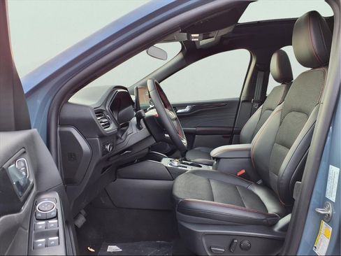 New 2025 Ford Escape ST-Line w/ Tech Pack #1 image 16