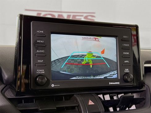 Certified 2022 Toyota RAV4 LE image 6