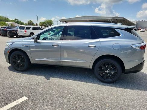 Used 2024 Buick Enclave Essence w/ Sport Touring Edition FWD image 13
