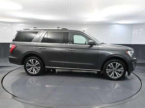 Used 2020 Ford Expedition Limited w/ Equipment Group 302A image 4