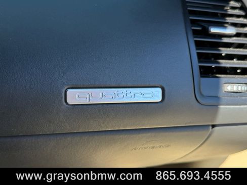 Used 2011 Audi R8 V10 AWD/4WD image 20