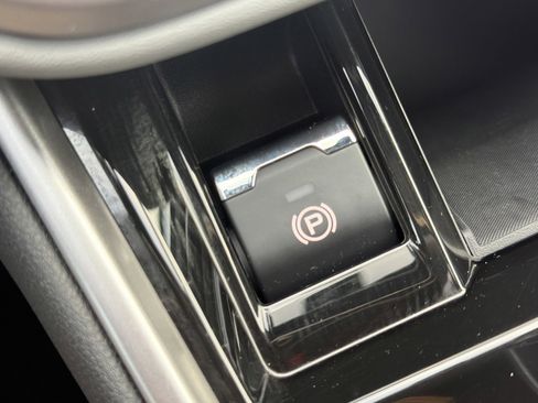 Certified 2025 Subaru Legacy Premium w/ Popular Package #1A image 29