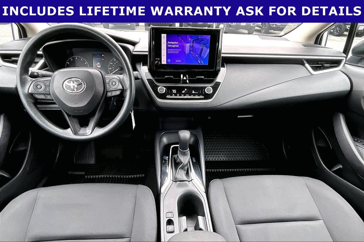 Used 2024 Toyota Corolla LE FWD image 12